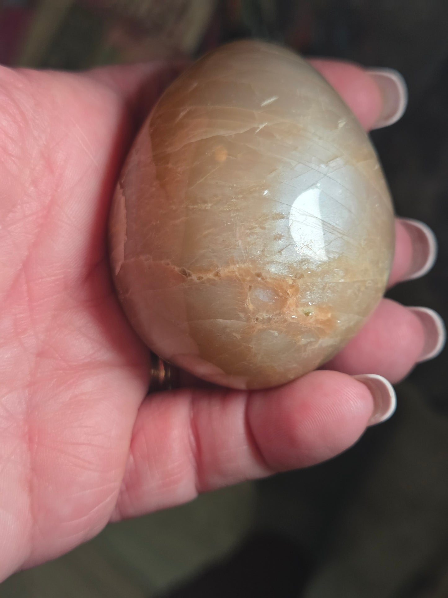 Moonstone Peach Egg E