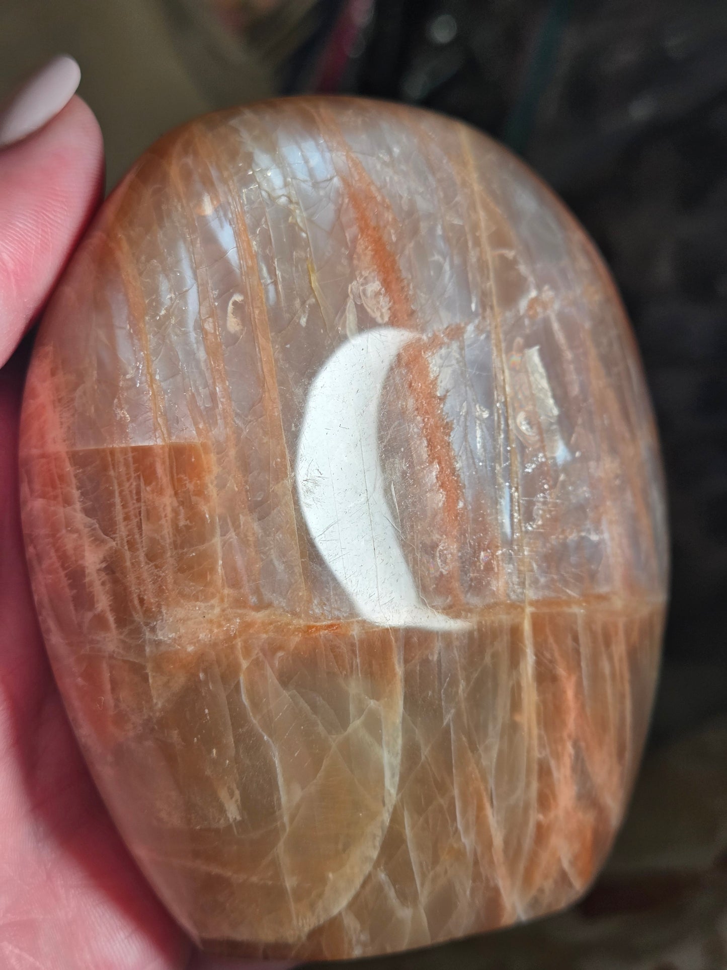 Moonstone Peach Freeform F