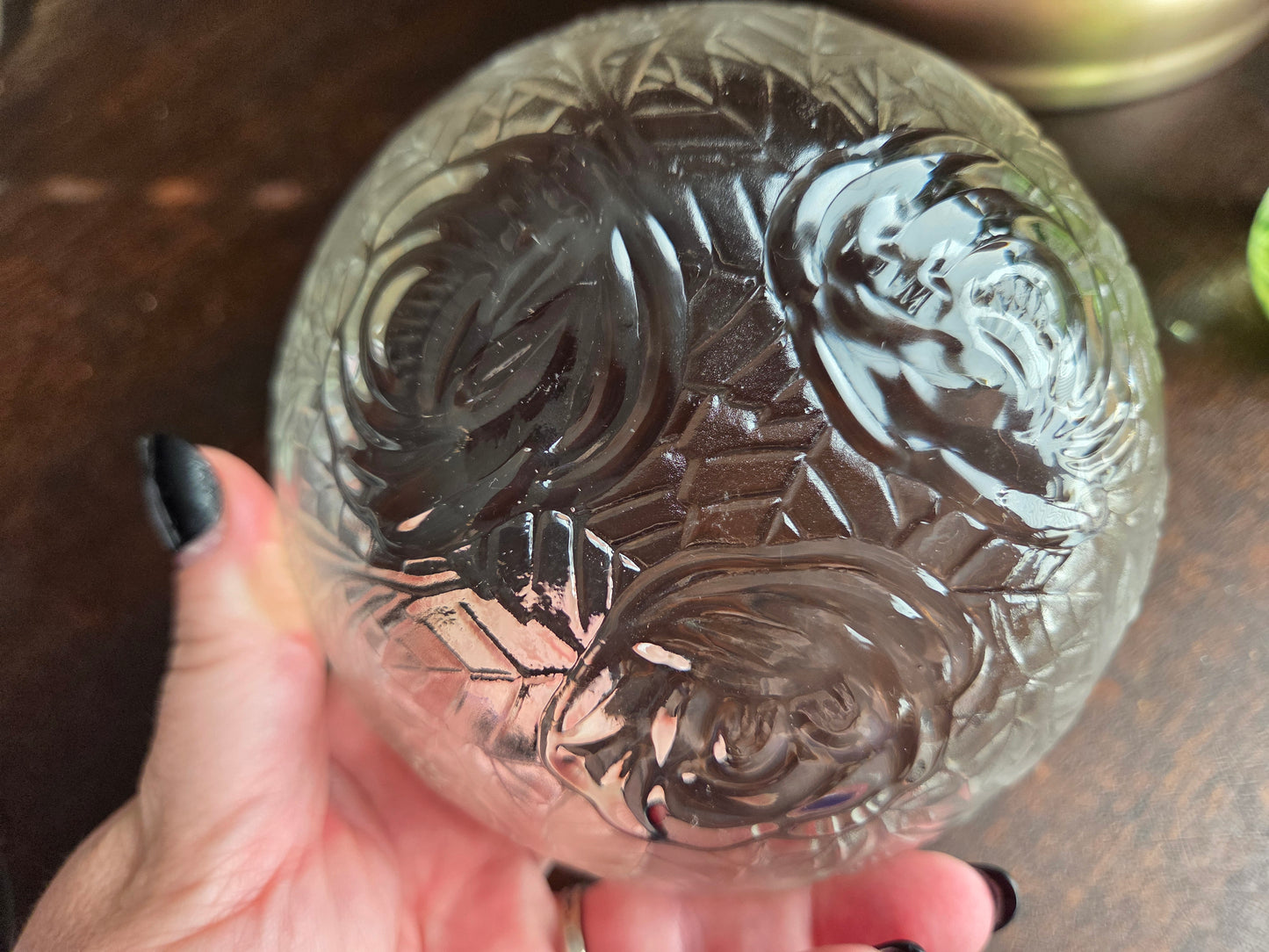 Pasari Indonesia Livia Rose Embossed Glass Salad Bowl