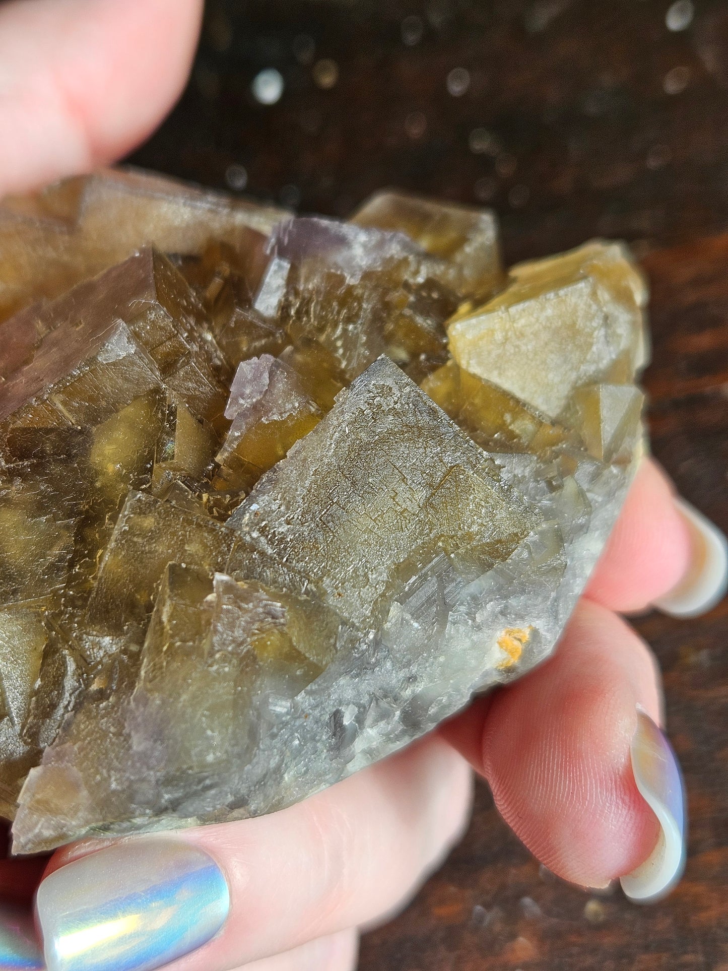 Fluorite, Olive Green, Beijing Locale