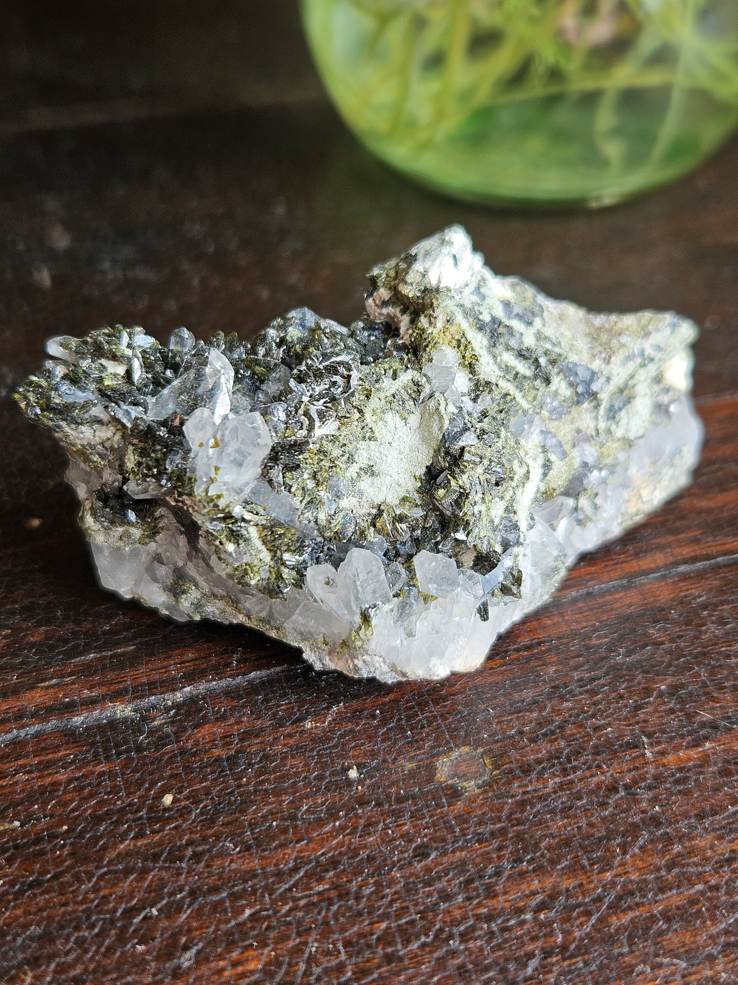 Epidote on Quartz