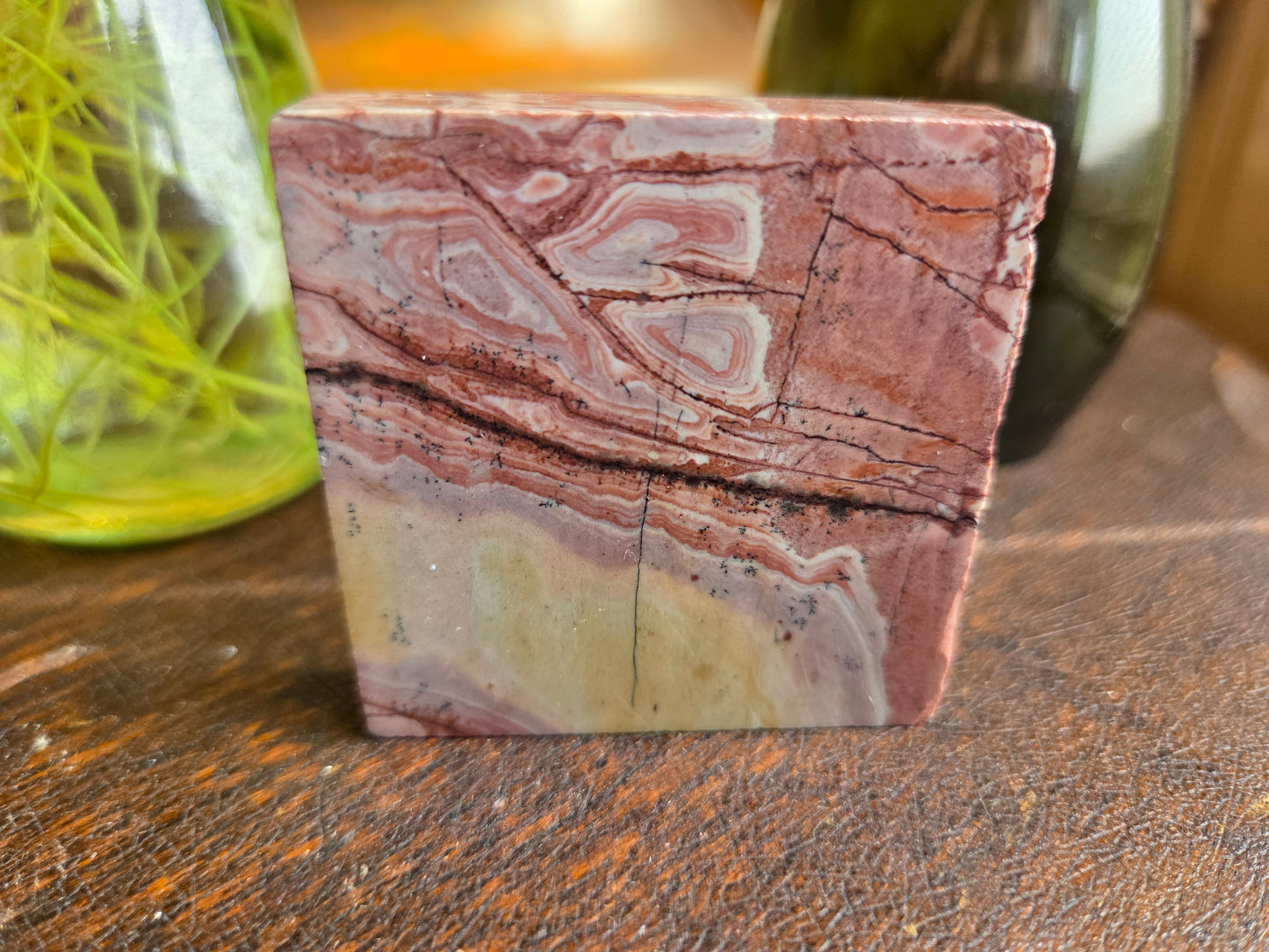 Jasper Picture Pink Square A