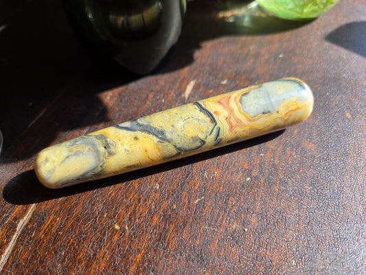 Crazy Lace Agate Rounded Wand