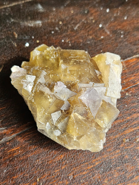 Fluorite, Olive Green, Beijing Locale