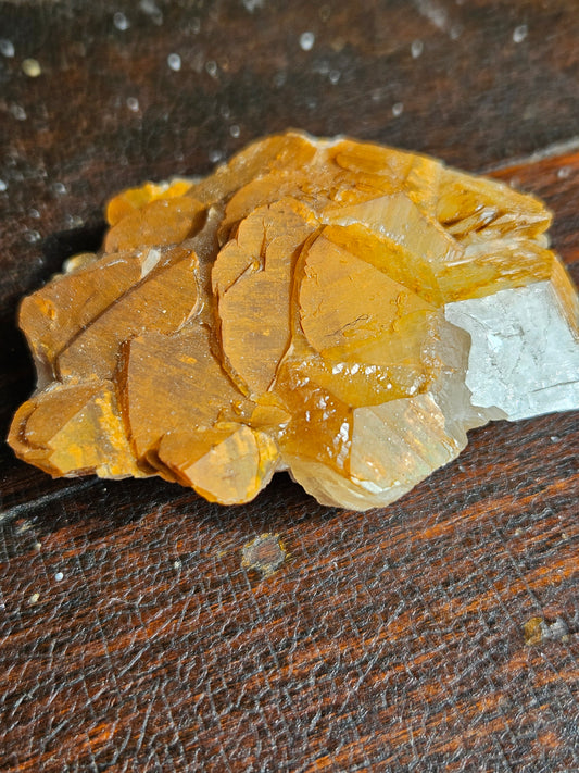 Calcite Cluster Daye Locale — Tabular Golden Blades