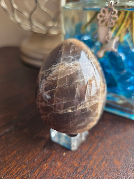 Moonstone Black  Egg C