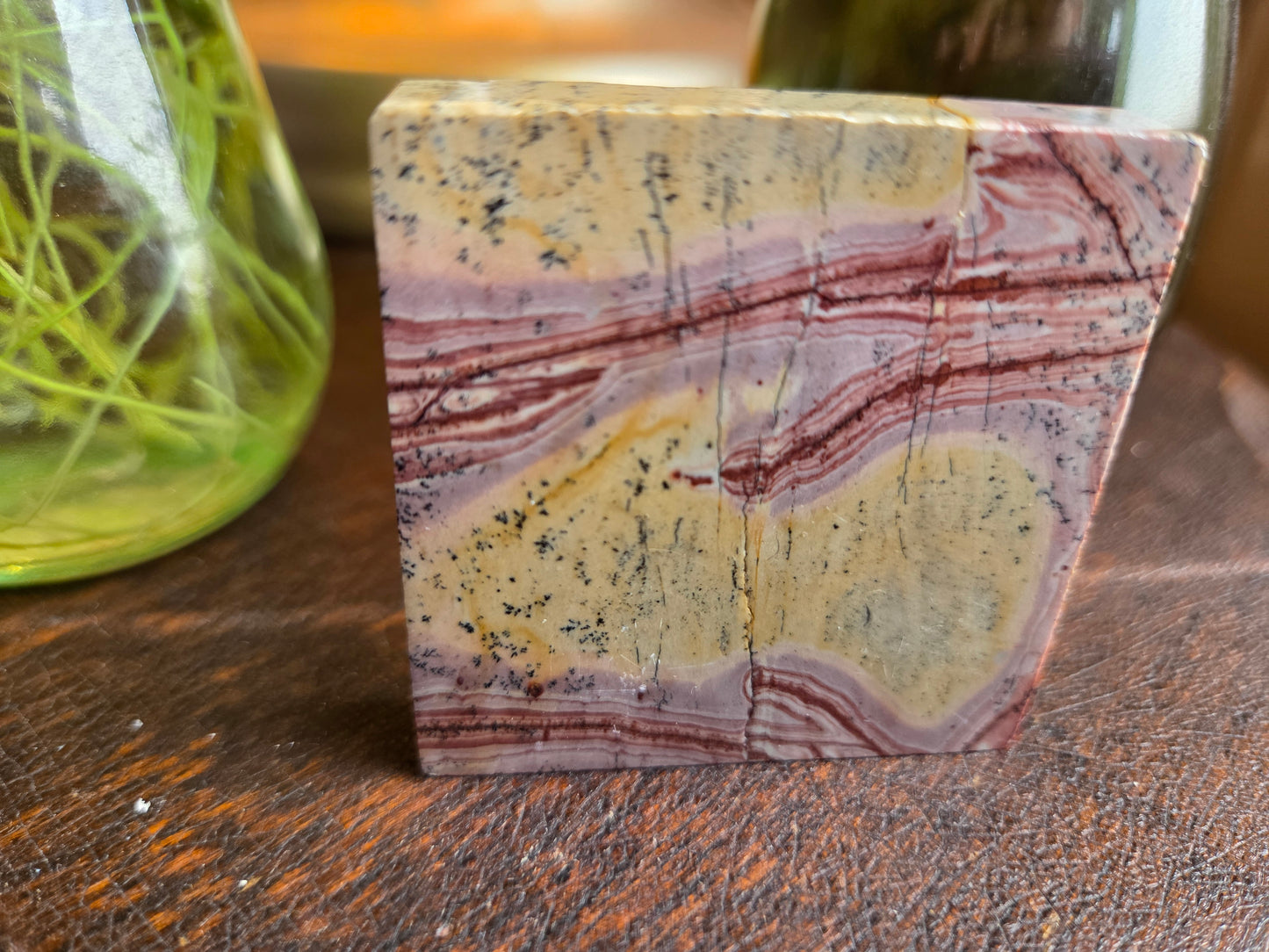Jasper Picture Pink Square E