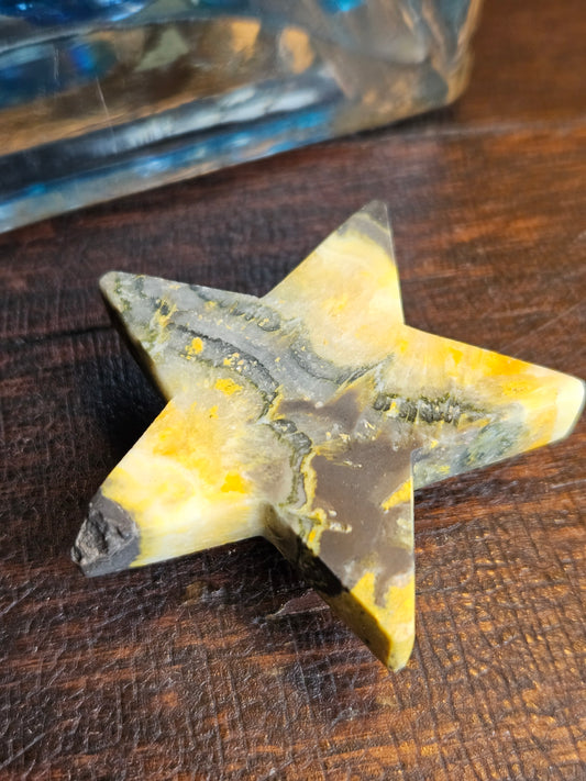 Bumble Bee Jasper Small Star- misfit