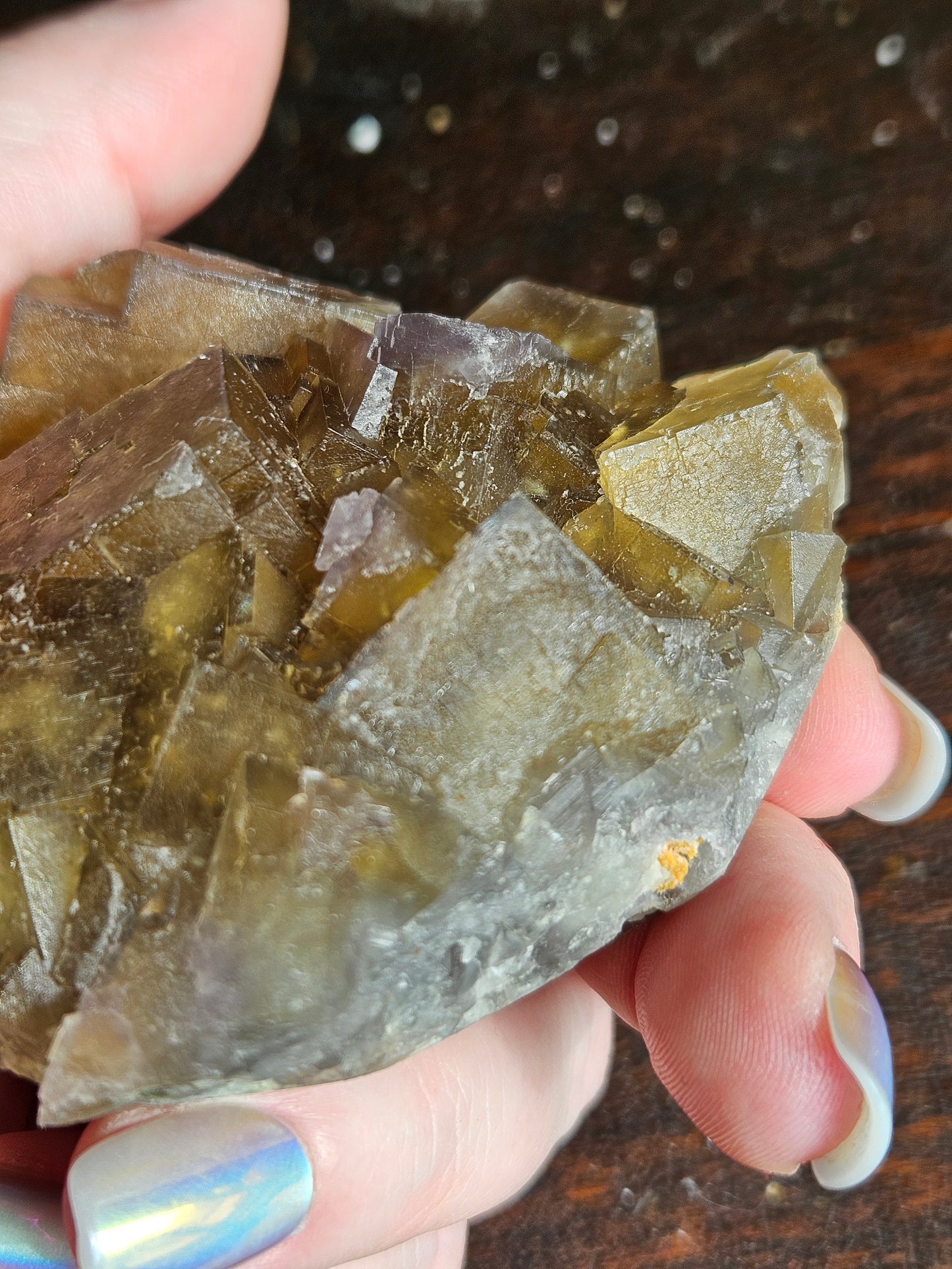 Fluorite, Olive Green, Beijing Locale