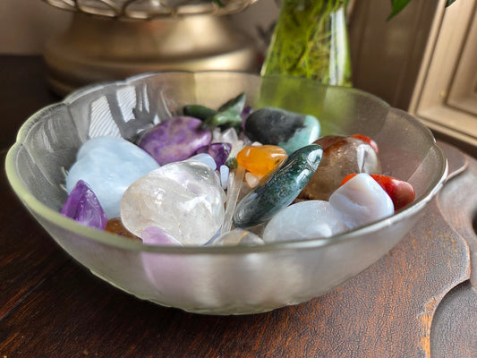 Pasari Indonesia Livia Rose Embossed Glass Salad Bowl